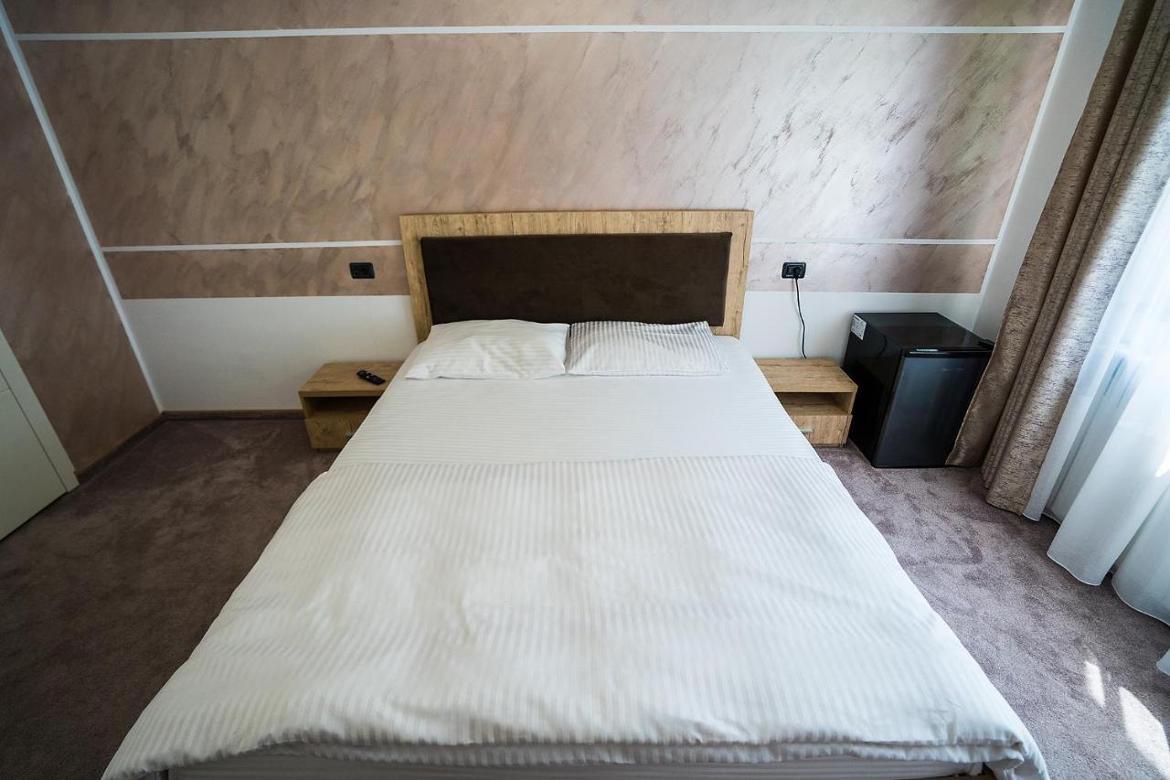 Casa Perla Nordului Hotel Moisei Buitenkant foto