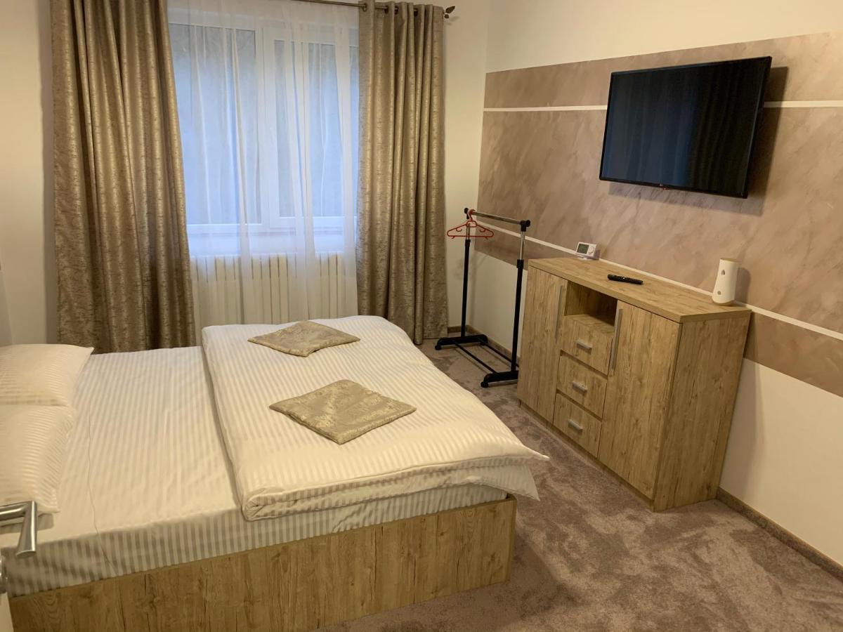 Casa Perla Nordului Hotel Moisei Buitenkant foto